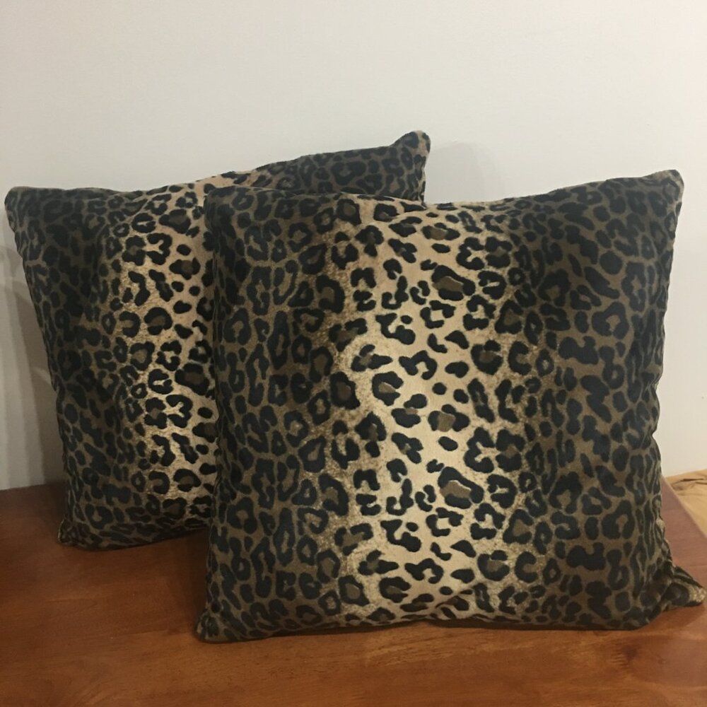 Leopard Print Faux Fur Decorative Throw Pillows (Set of 2)